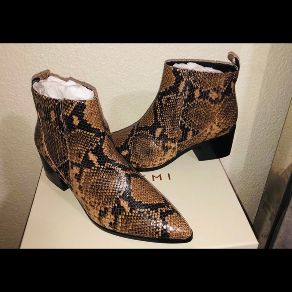 The Natura booties by M. Gemi. In Toffee size 39. - Picture 3 of 7